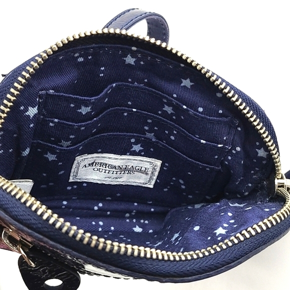 American Eagle Outfitters AEO Patent Navy Blue Lrg Zipper Clutch Wristlet Wallet - Picture 9 of 13